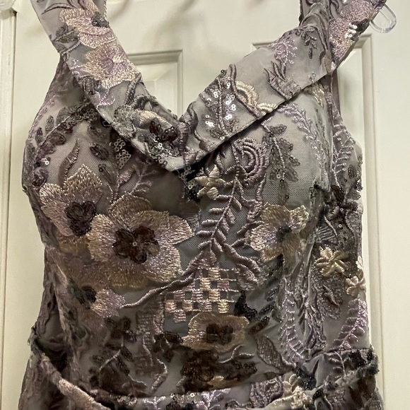 MGNY Evening Dress Great for Mother of the Bride - Picture 4 of 5